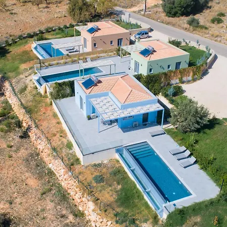 Antreas Mentoros Villa Karavados