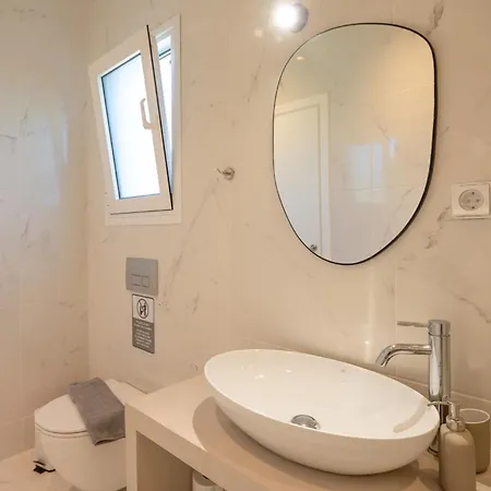 Vilă Antreas Mentoros *